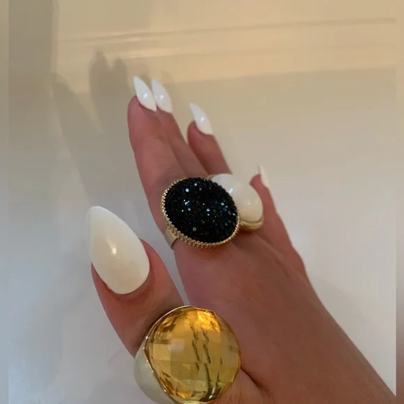 Ring Bundle - Picture 3 of 4